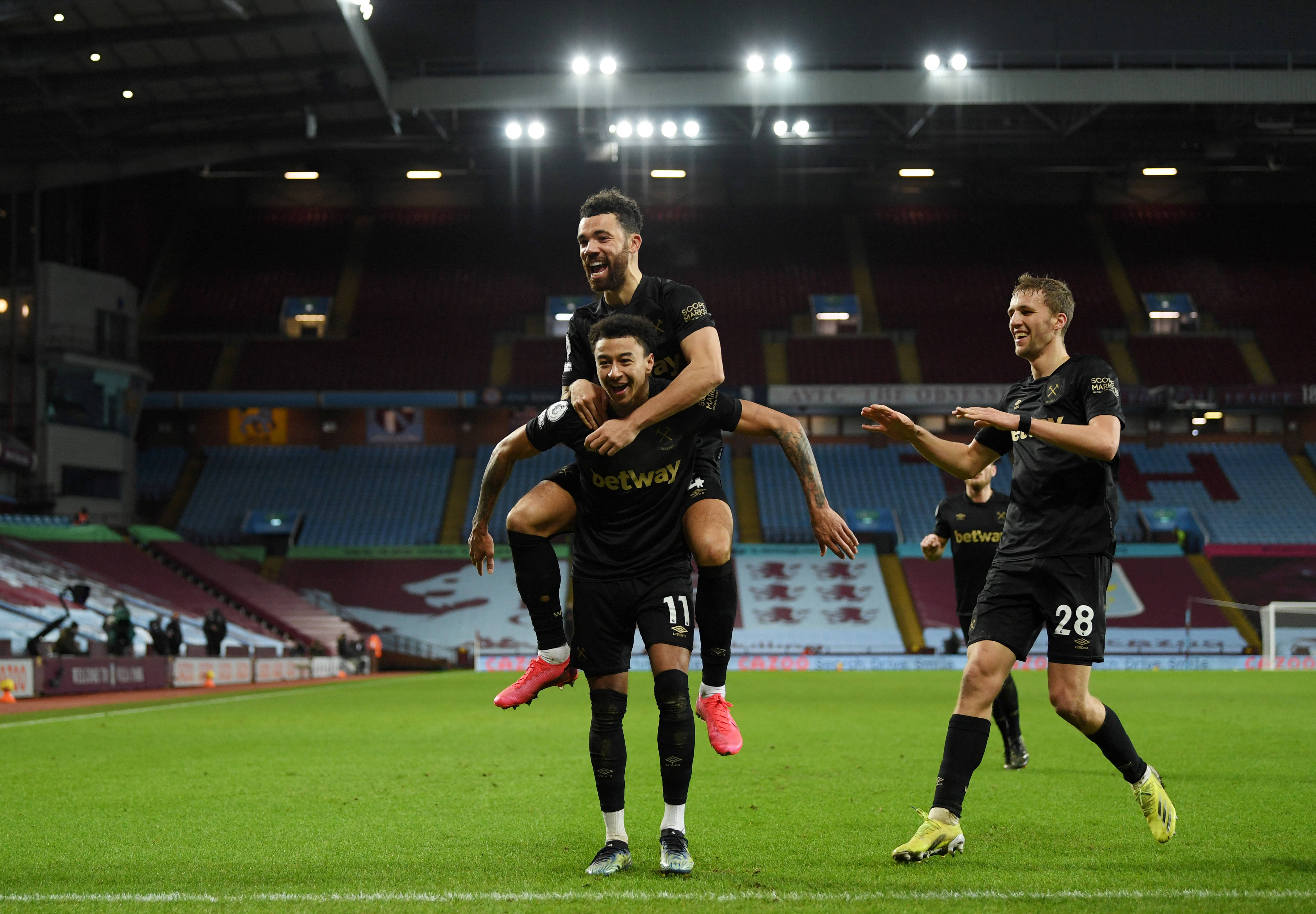 奥斯卡报平安：感谢球迷们的祝福和留言，我没事的