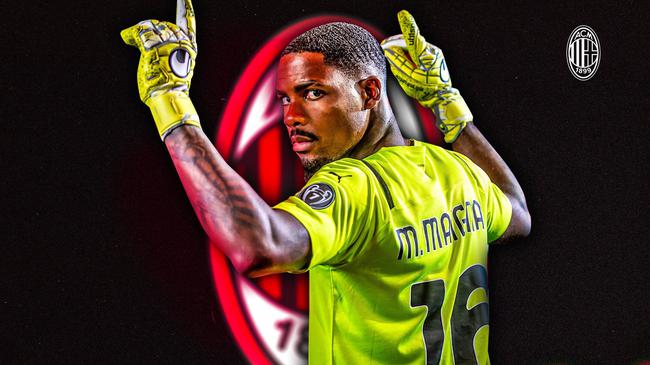 欧冠战报：西蒙屡献神扑，巴尔科拉中框，巴黎0-0闷平毕包