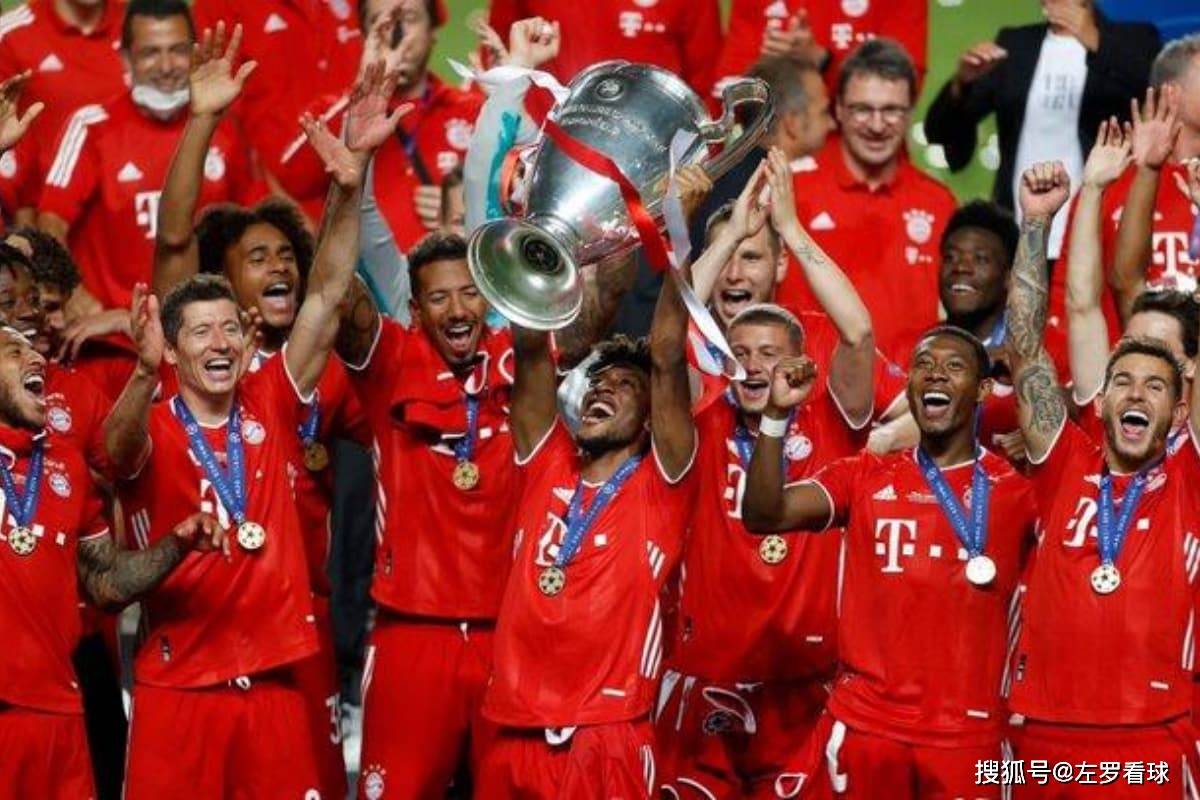 世界杯预热海报里没有C罗遭质疑，FIFA删除原海报改“怀旧”