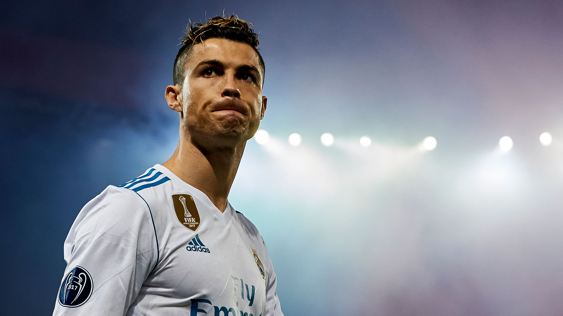 北青：约十人获国足新帅面试资格，邵佳一、李霄鹏等在列